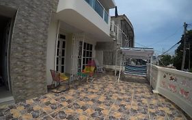 La casita de max y tim apt 202